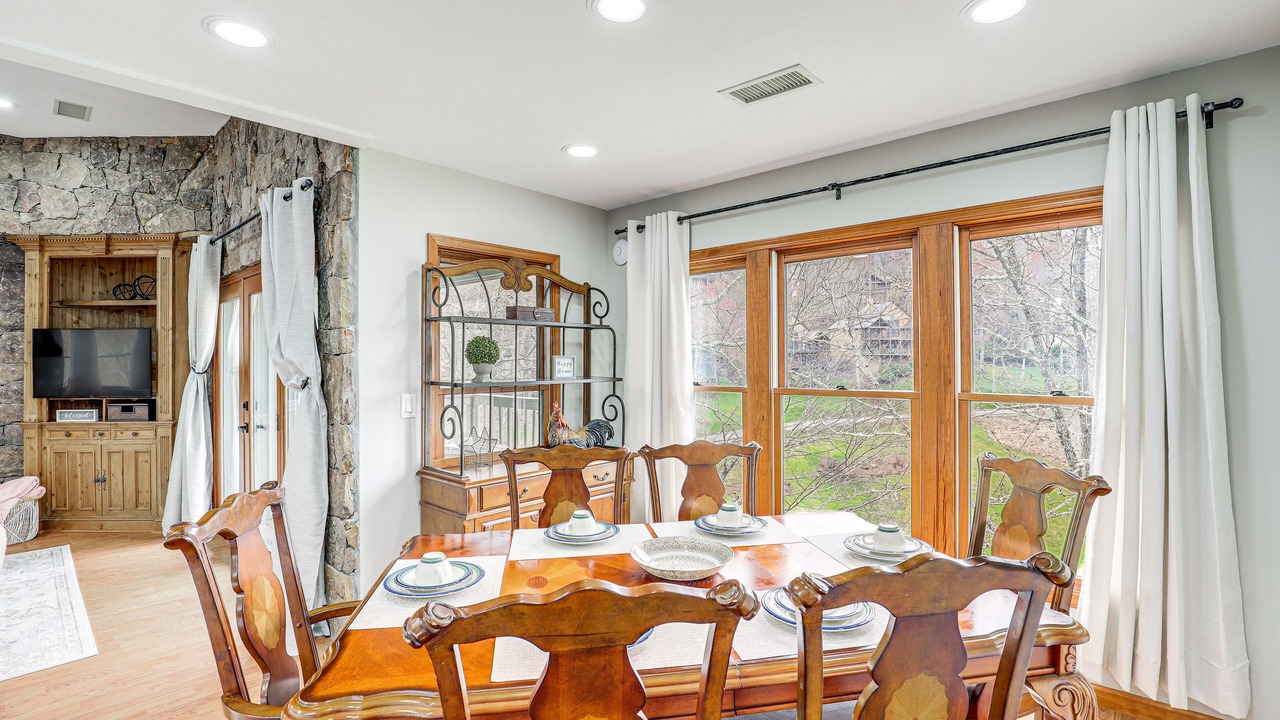 Photo of Livingroom in Mountain Air