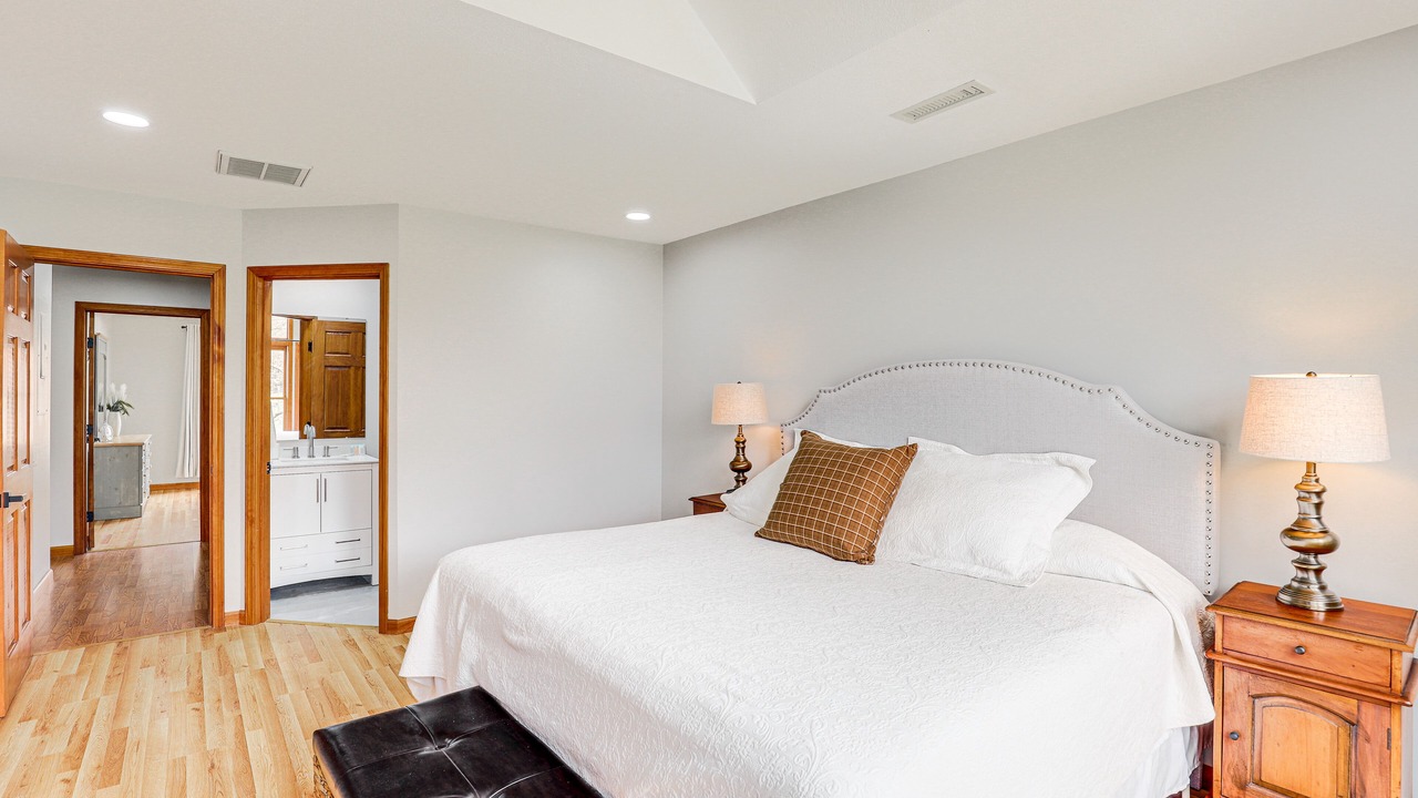 Photo of Bedroom in Mountain Air