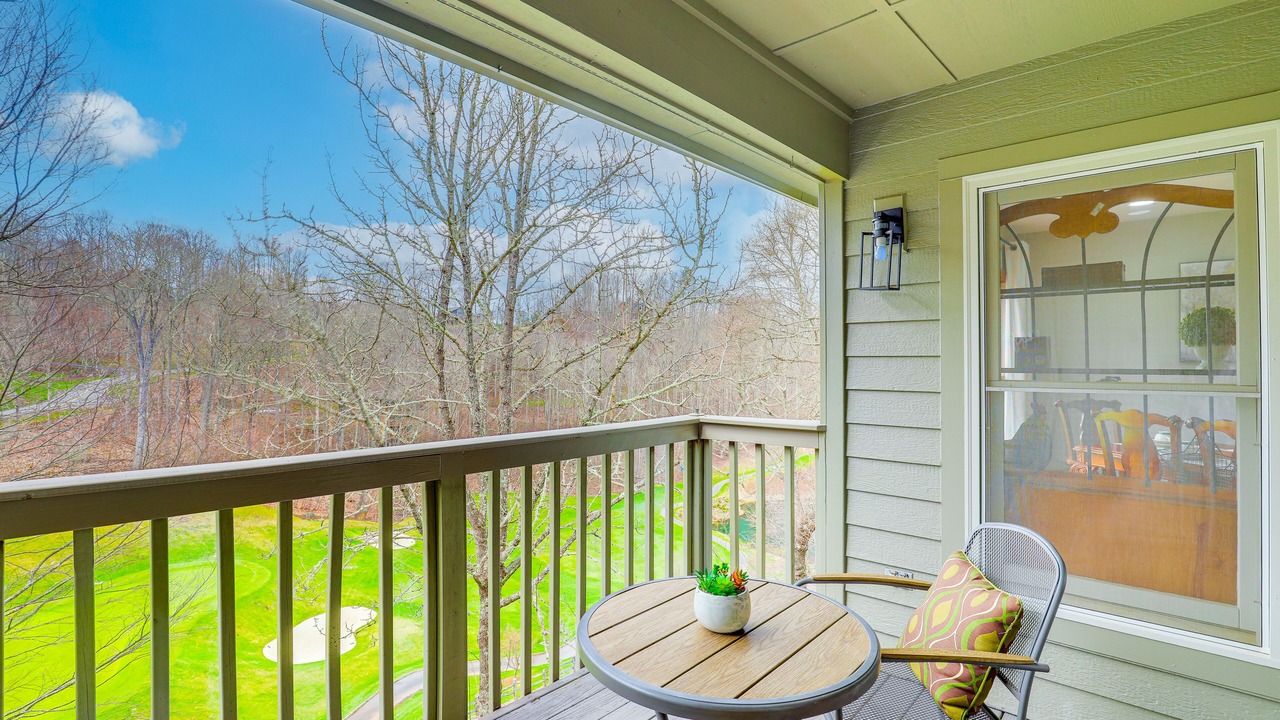 Photo of Patio Balcony in Mountain Air
