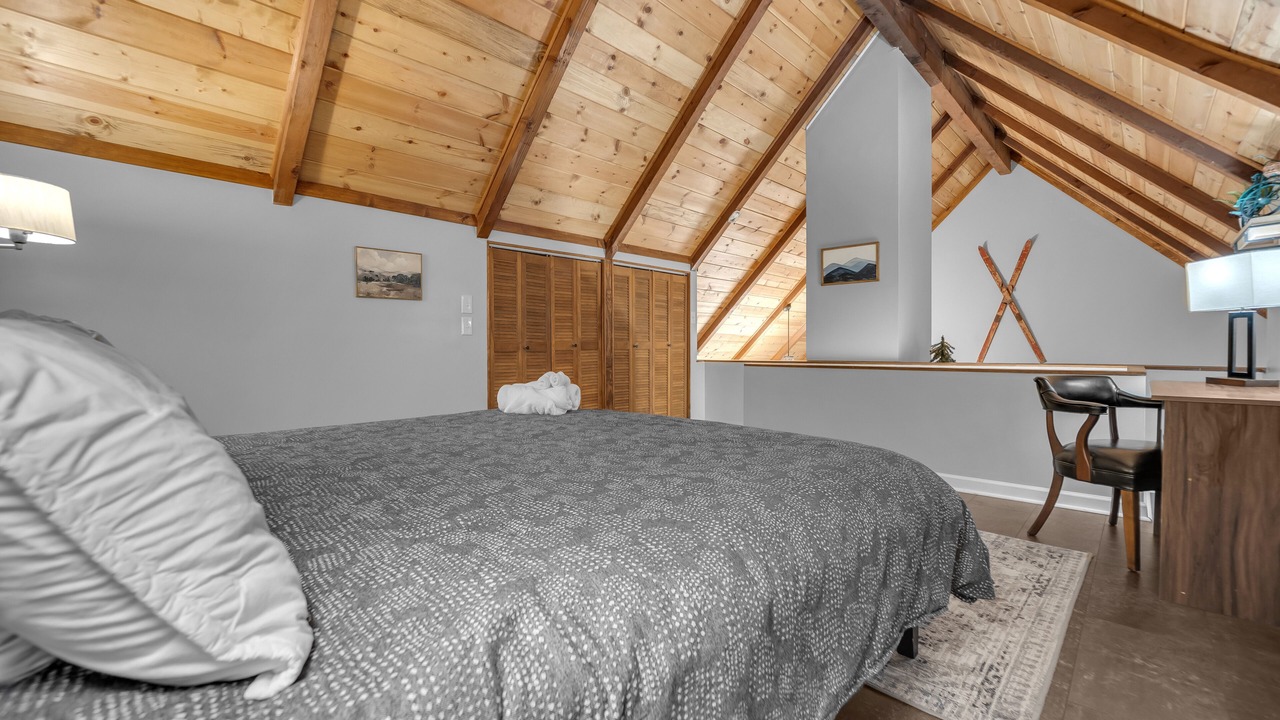 Photo of Bedroom in Charter Hills