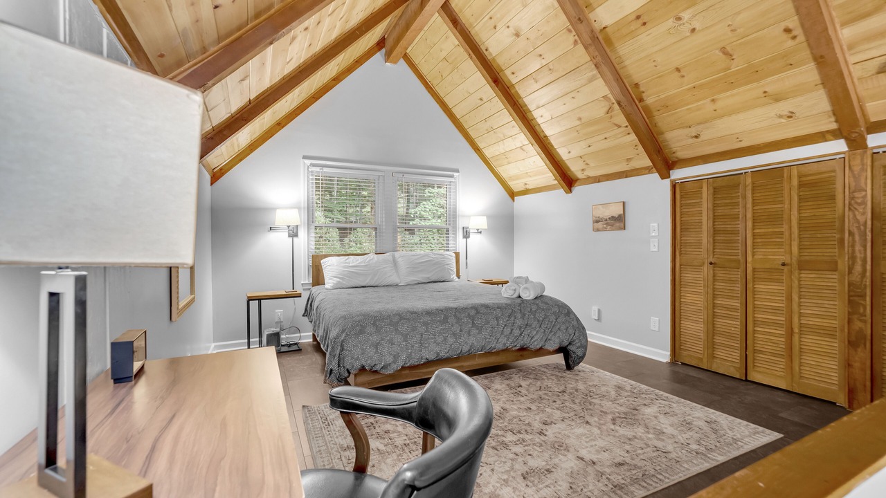 Photo of Bedroom in Charter Hills