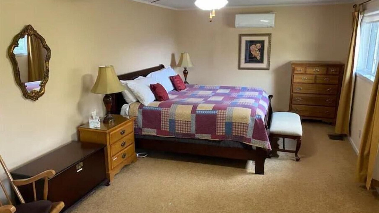 Photo of Bedroom in Spruce Pine