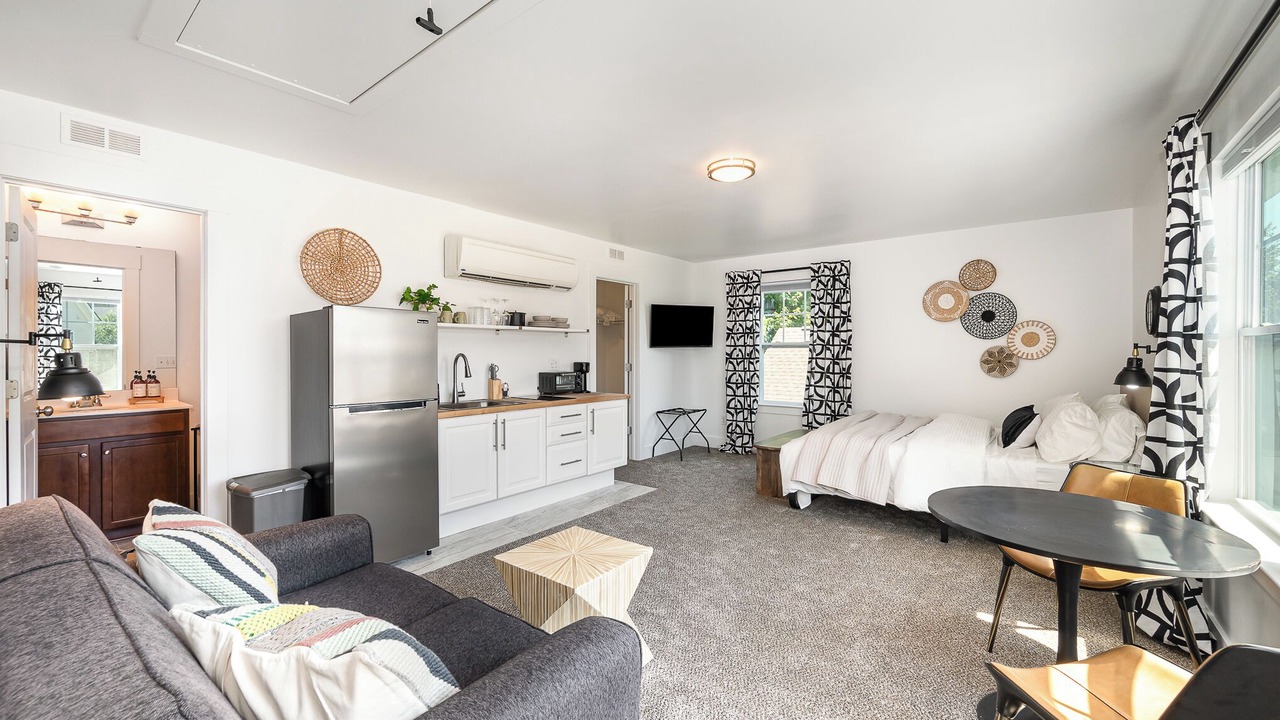 Photo of Livingroom in Charlotte