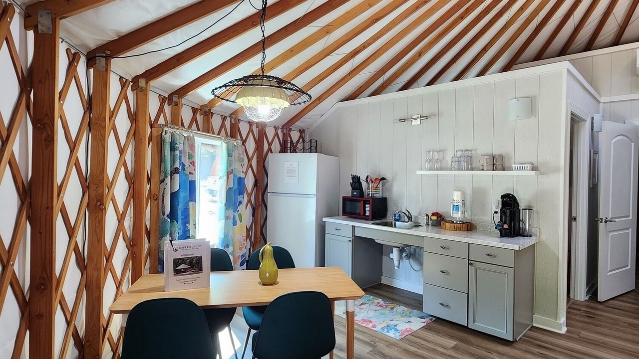 Photo of Livingroom in Mill Spring