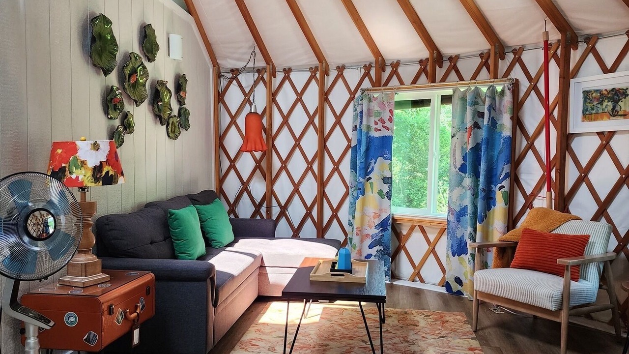 Photo of Livingroom in Mill Spring