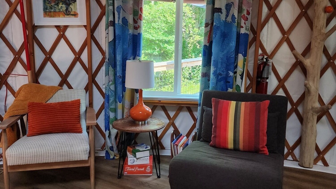 Photo of Livingroom in Mill Spring