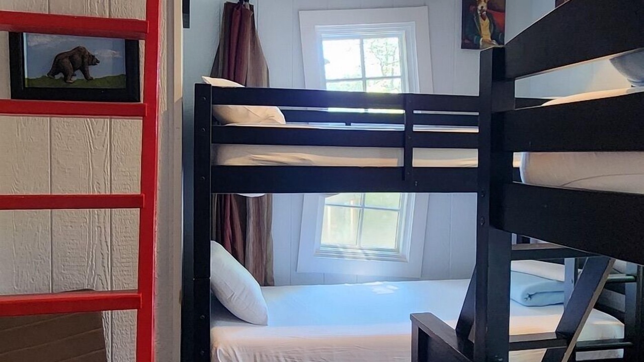 Photo of Bedroom in Mill Spring