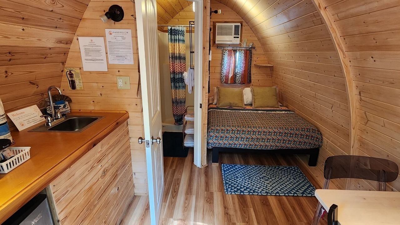 Photo of Livingroom in Mill Spring