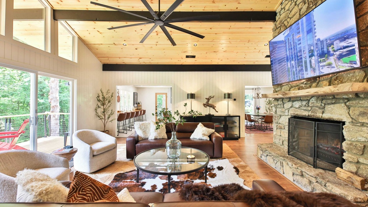 Photo of Bedroom in Skyland