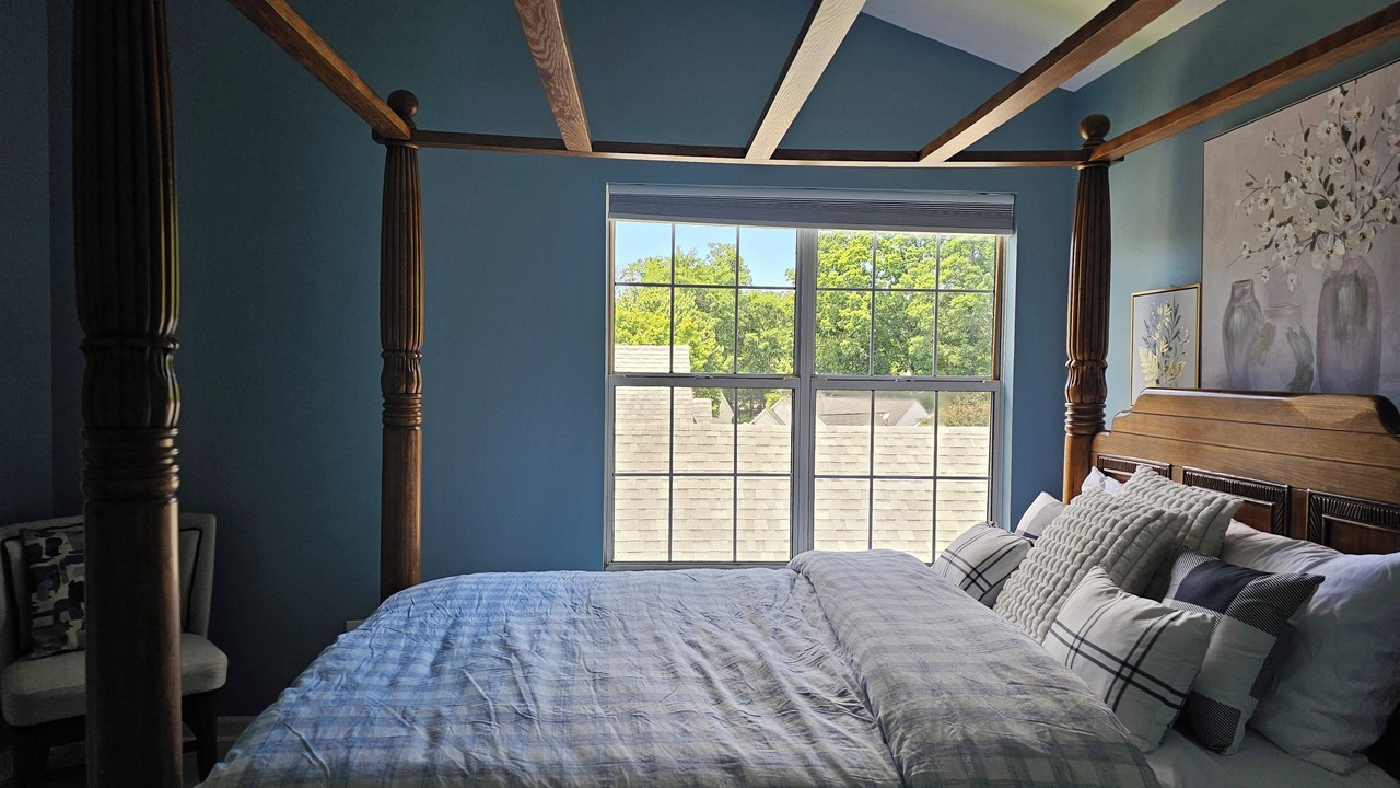 Photo of Bedroom in Davis Lake - Eastfield