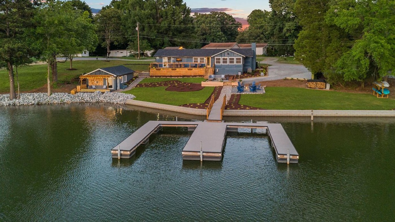 Photo of Outdoor in Lake Norman of Catawba