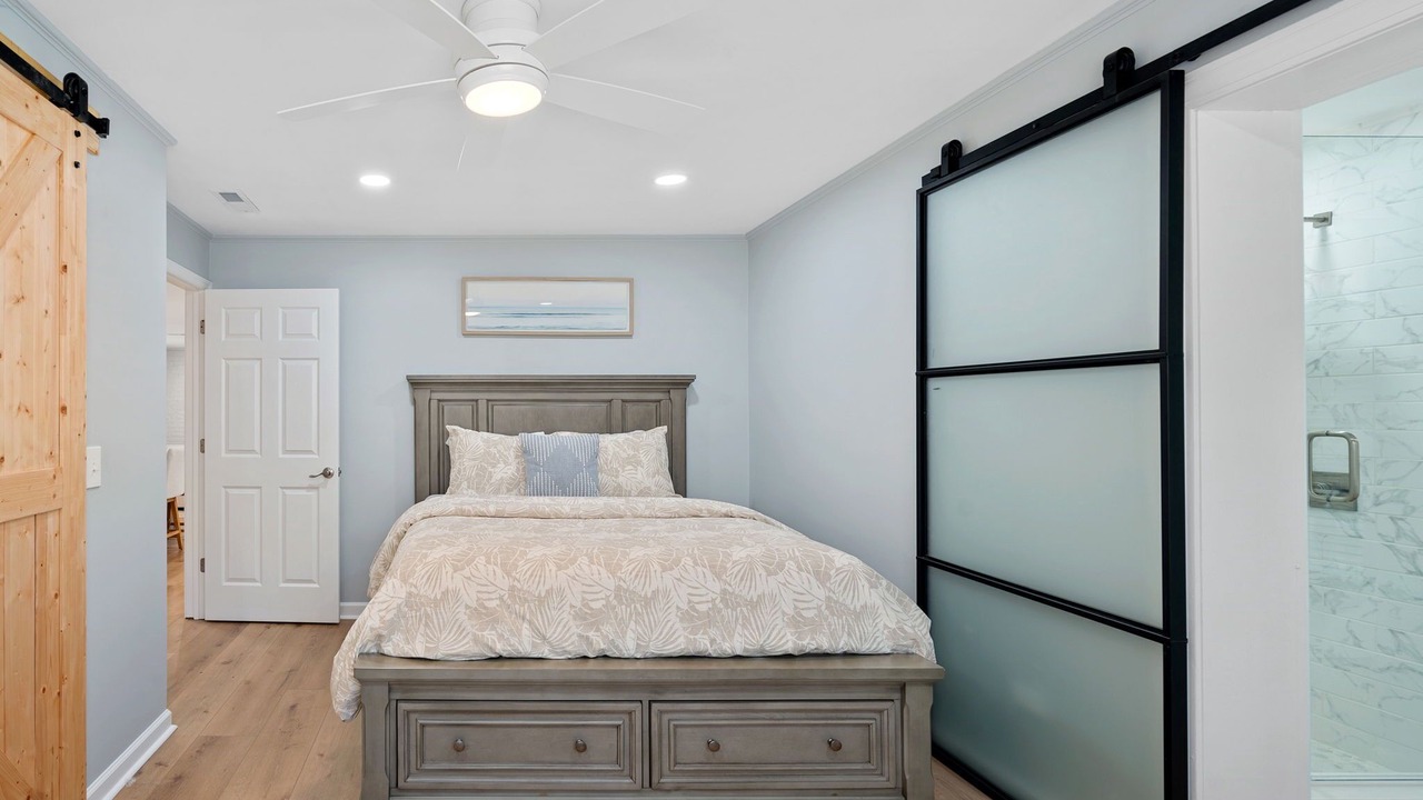 Photo of Bedroom in Lake Norman of Catawba