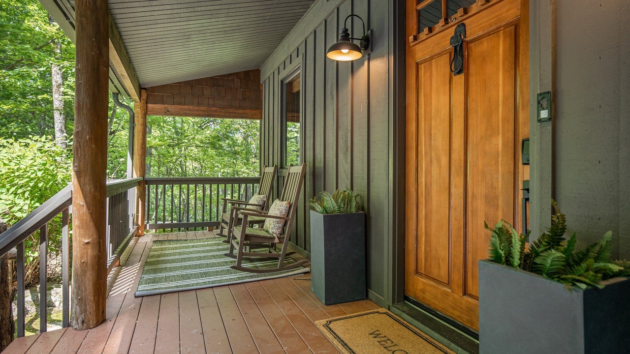 Photo of Outdoor in Sapphire