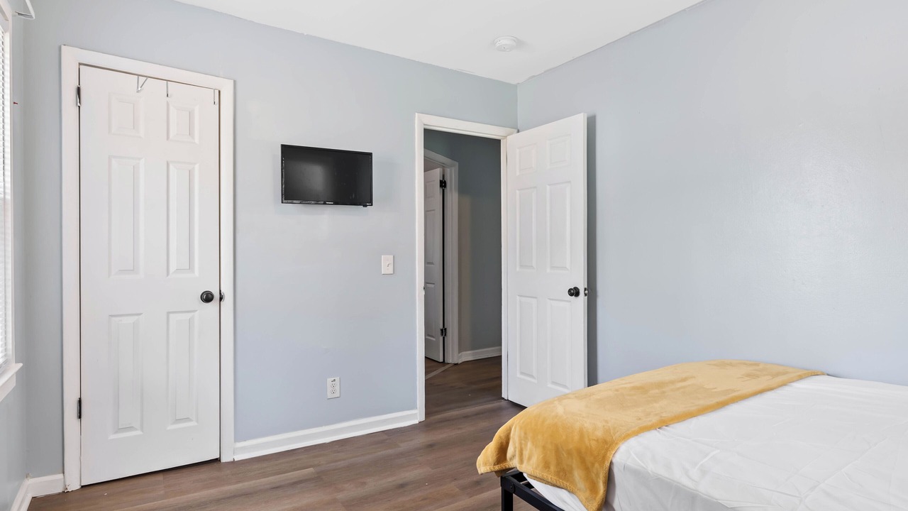 Photo of Bedroom in Raleigh