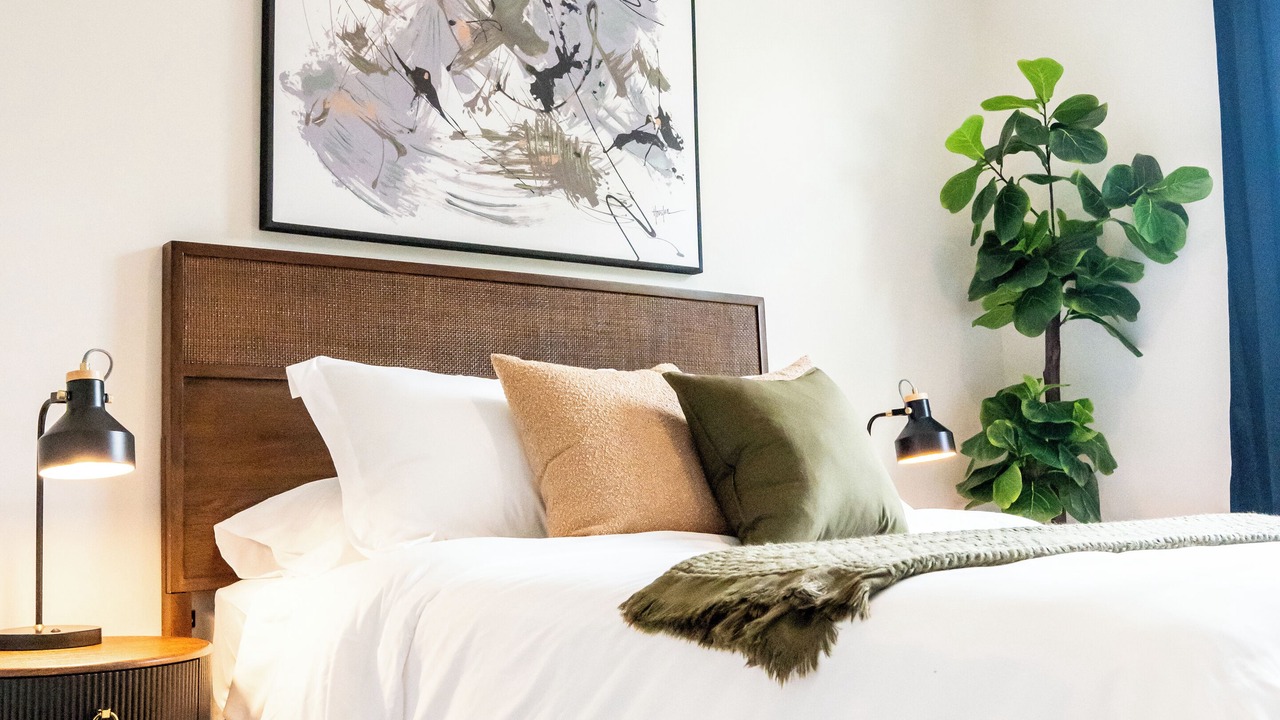 Photo of Bedroom in Downtown