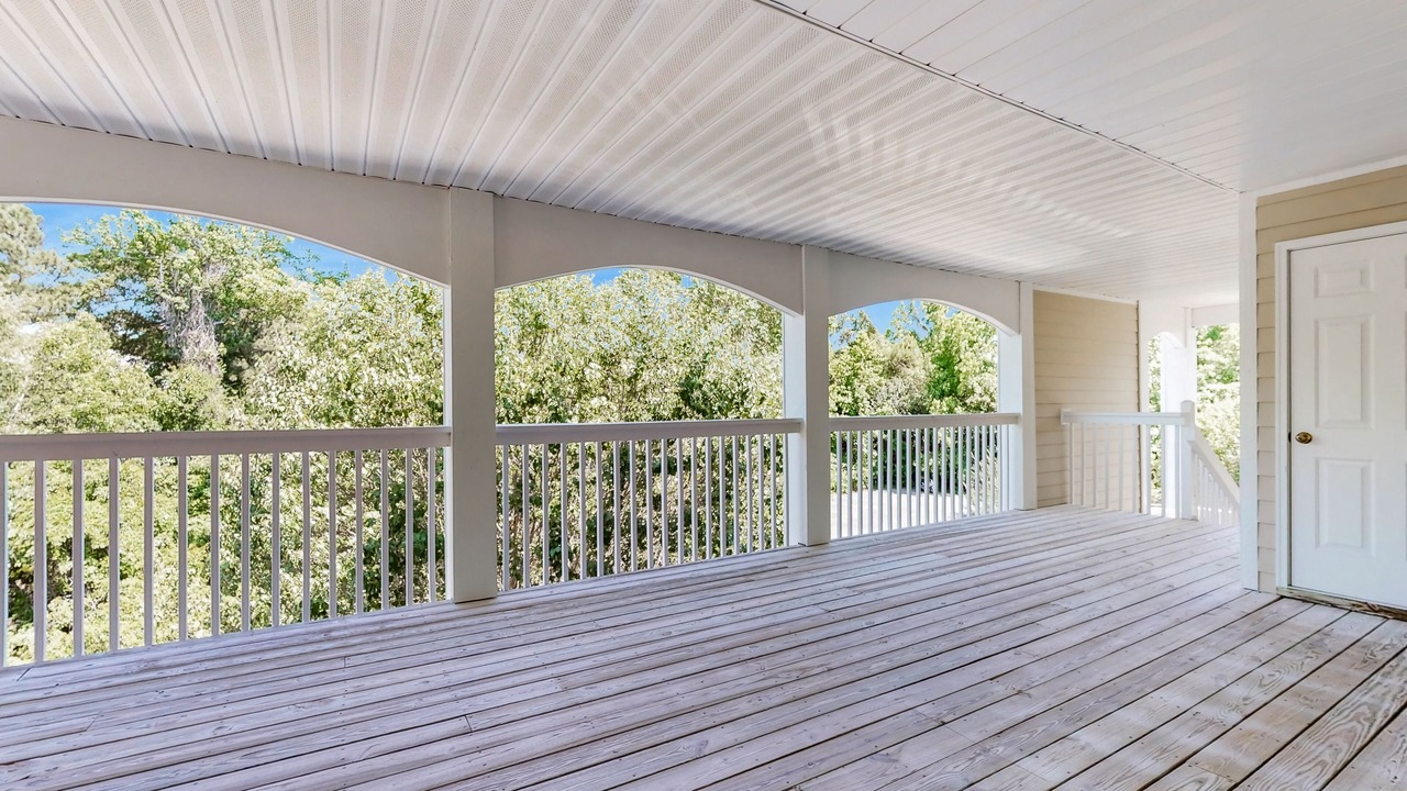 Photo of Patio Balcony in St. James