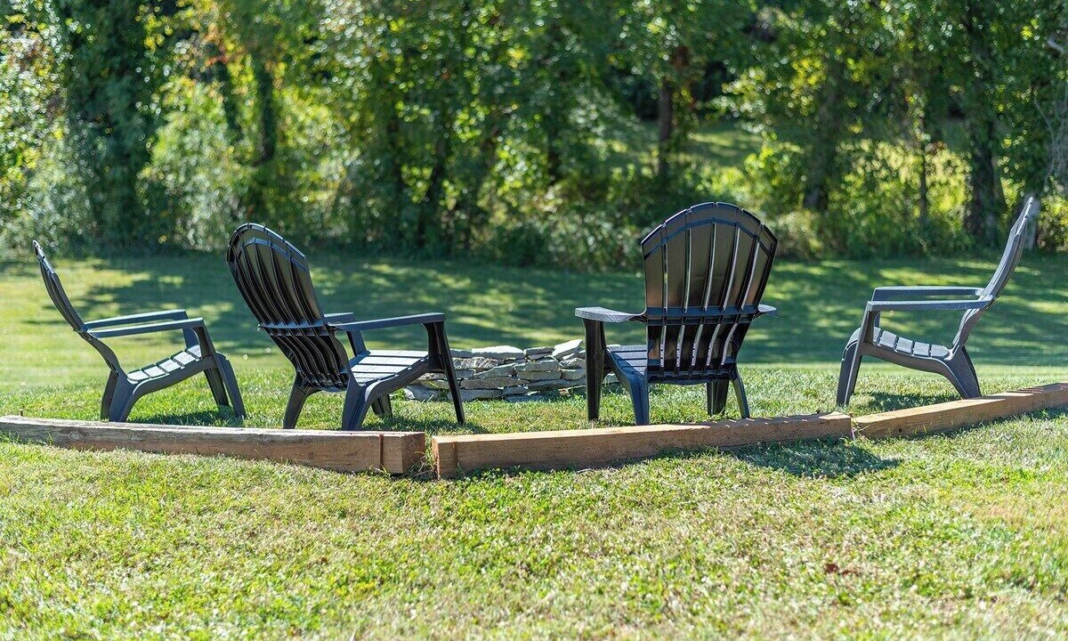 Photo of Outdoor in Weaverville