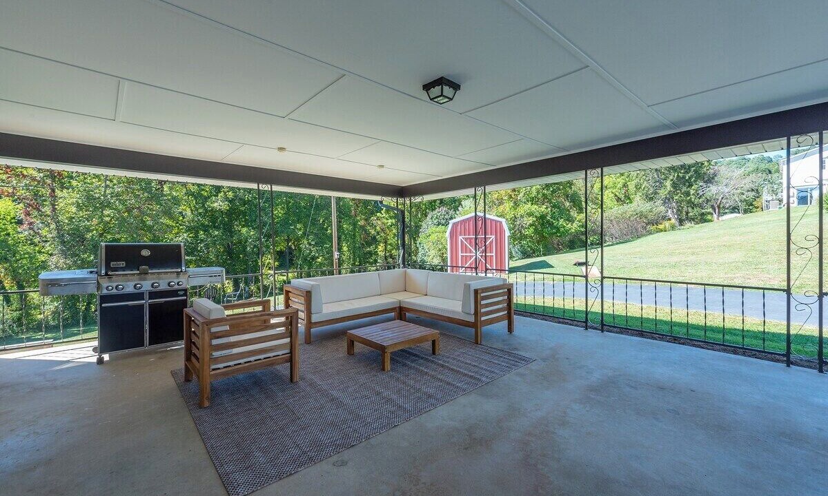 Photo of Outdoor in Weaverville