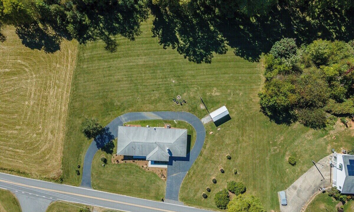 Photo of Others in Weaverville