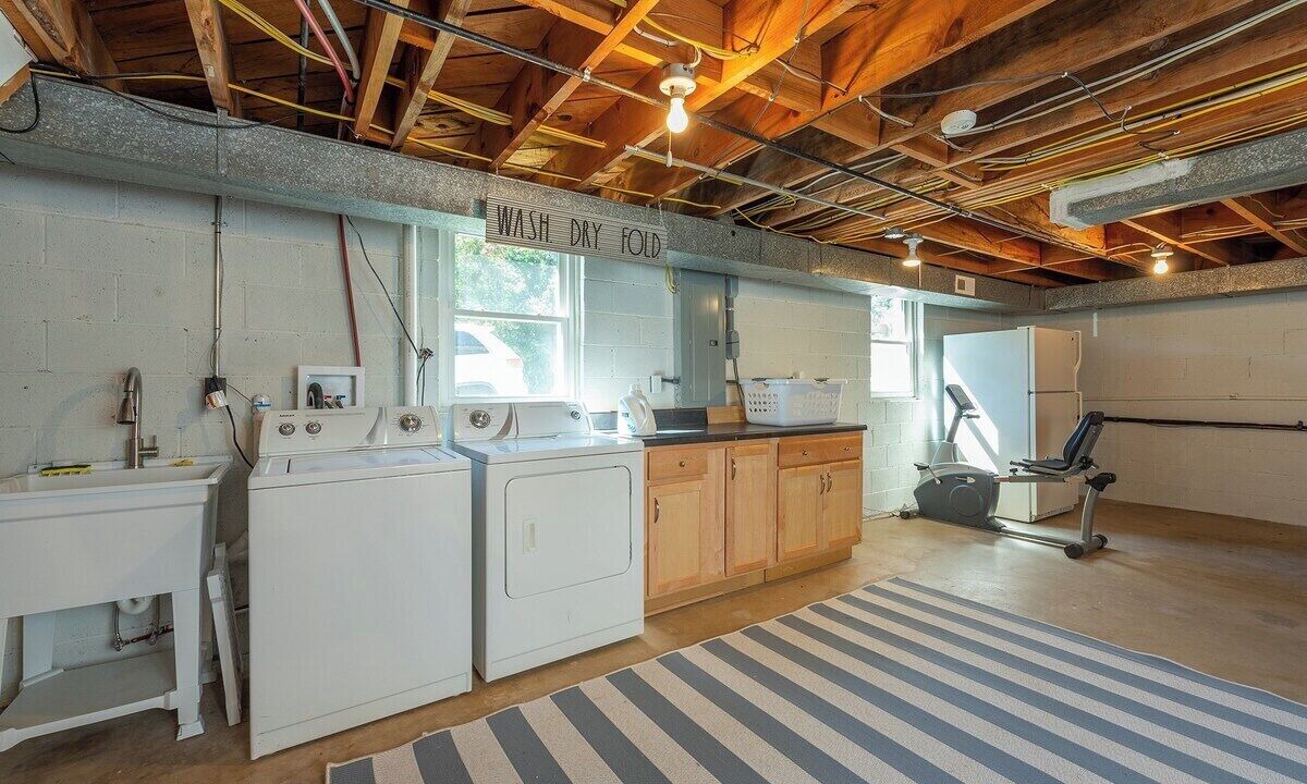 Photo of Bedroom in Weaverville