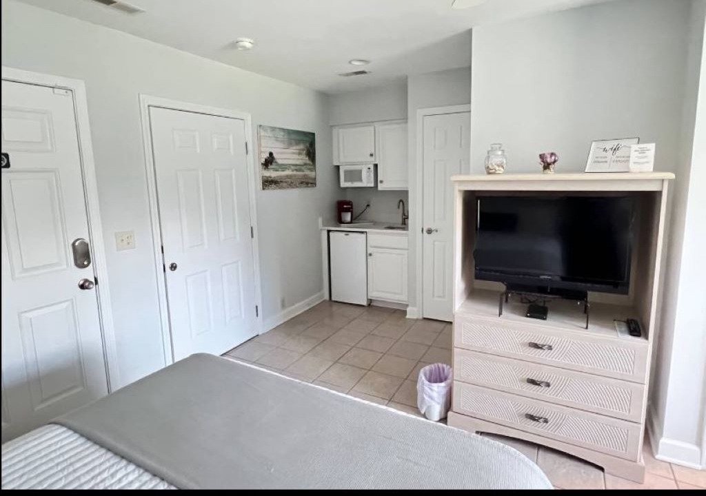 Photo of Bedroom in Calabash