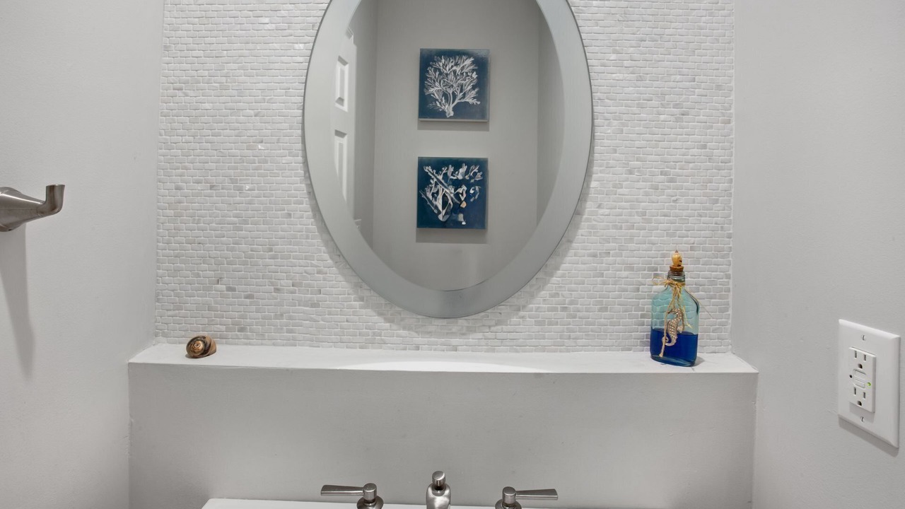 Photo of Bathroom in Southern Shores