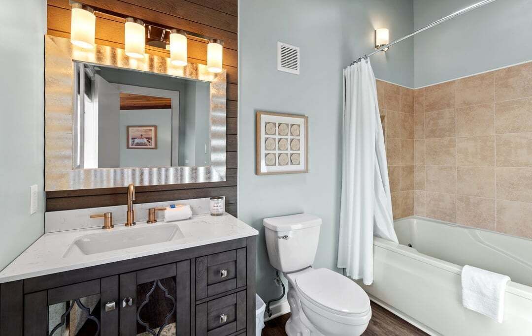 Photo of Bathroom in Sea Scape
