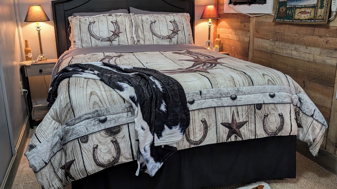 Photo of Bedroom in Stokes