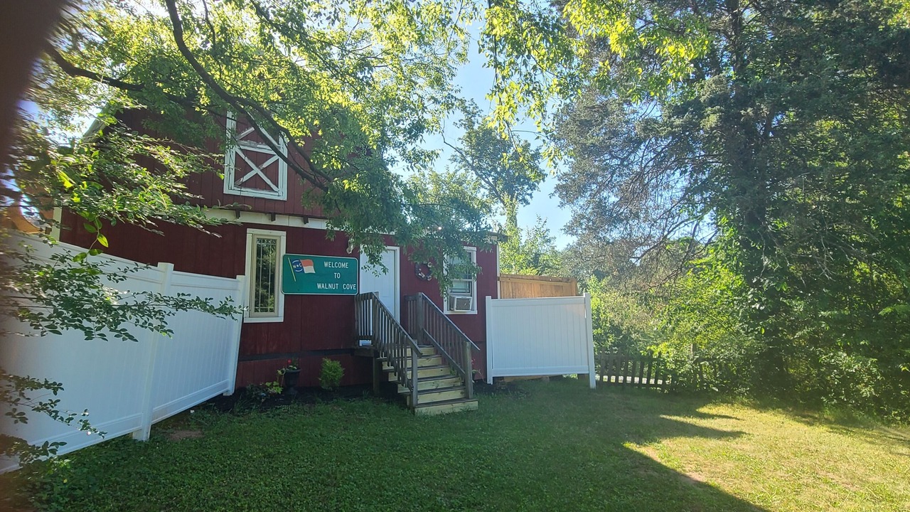 Photo of Outdoor in Stokes