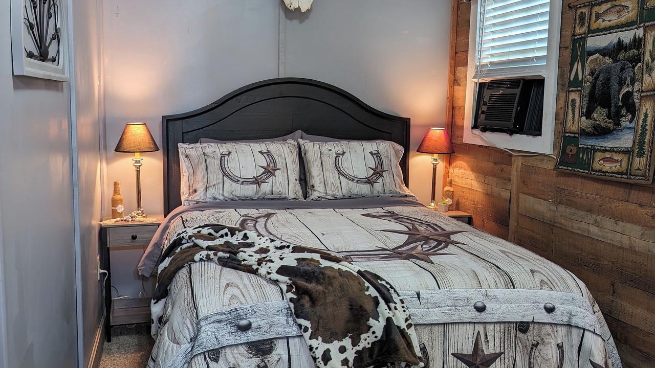Photo of Bedroom in Stokes