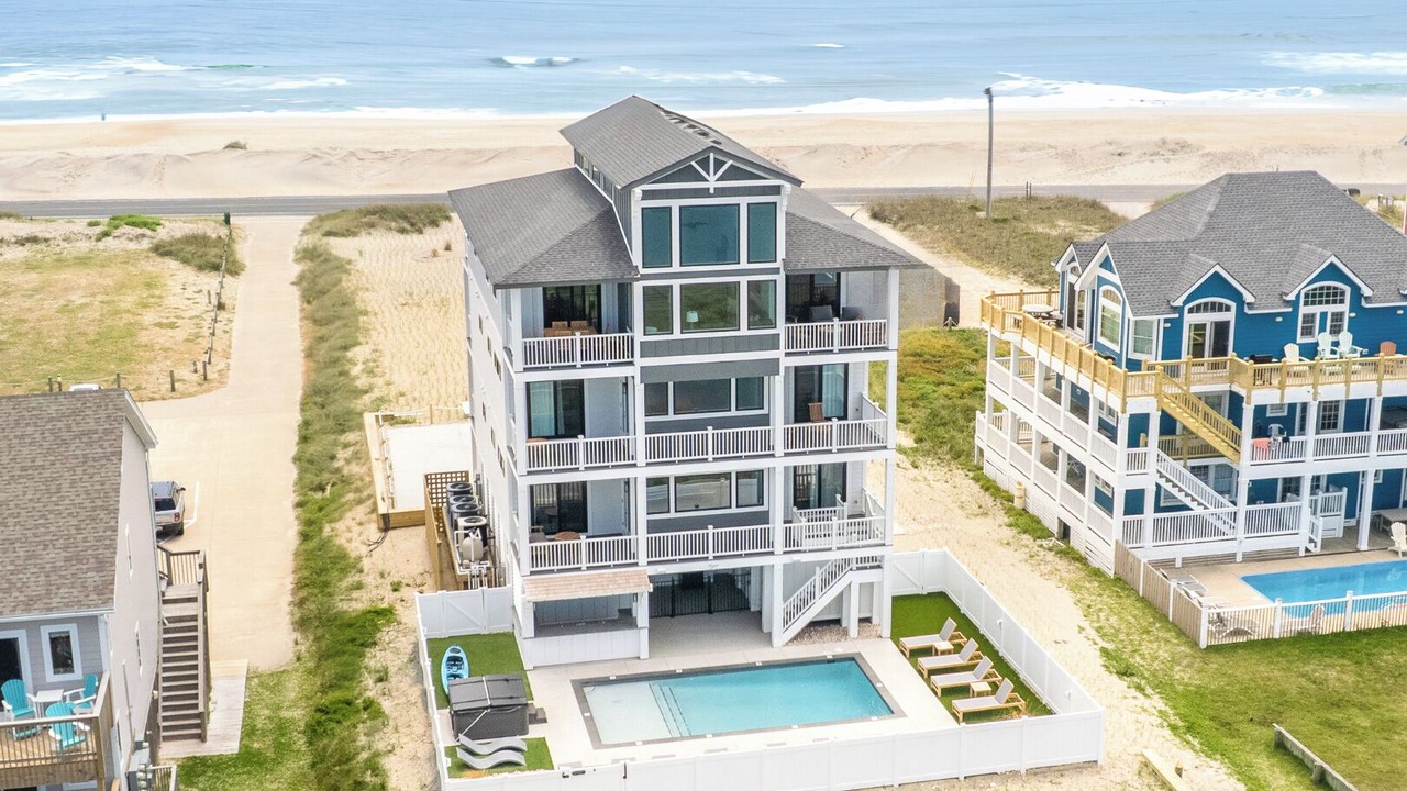 Photo of Others in Hatteras