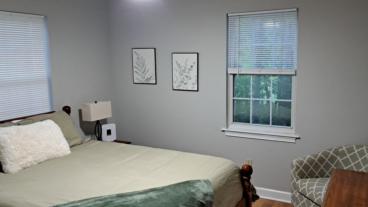 Photo of Bedroom in Wedowee