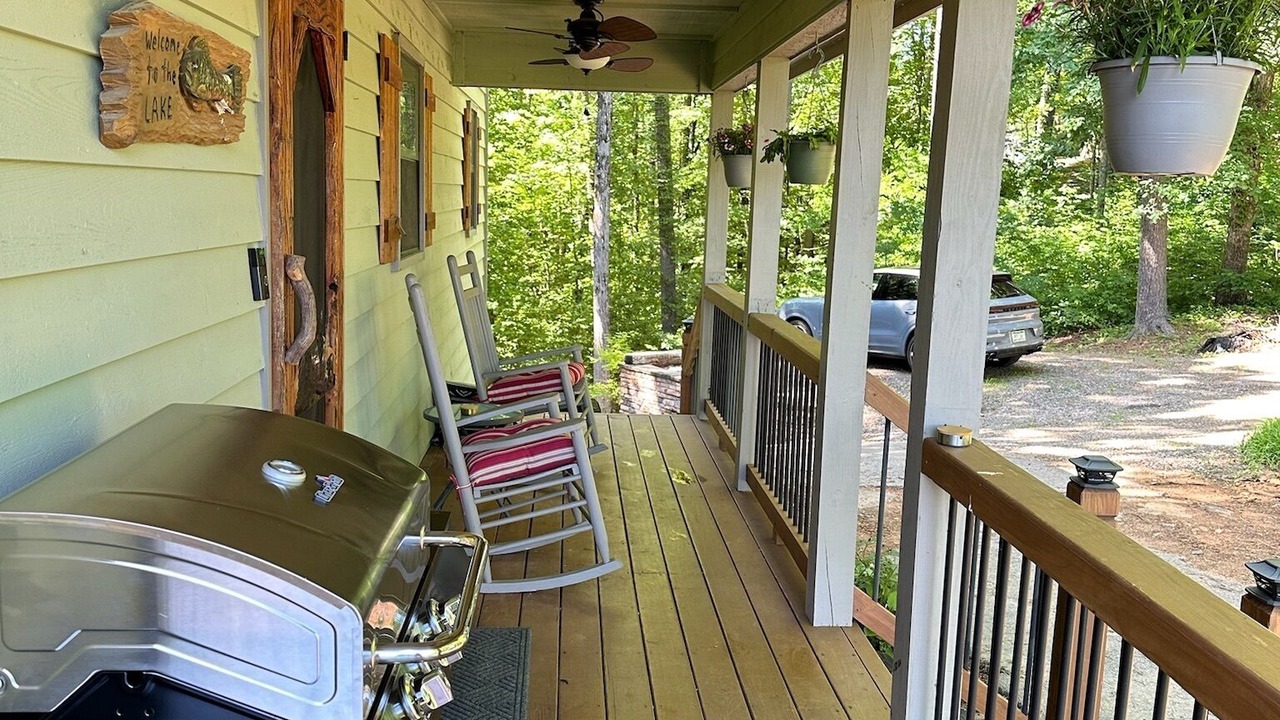 Photo of Patio Balcony in Unaka