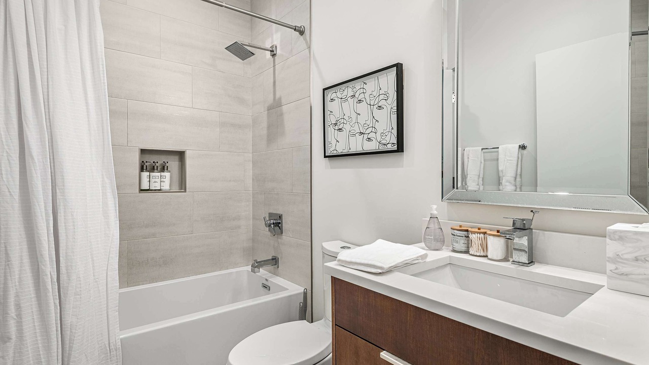 Photo of Bathroom in Alexander