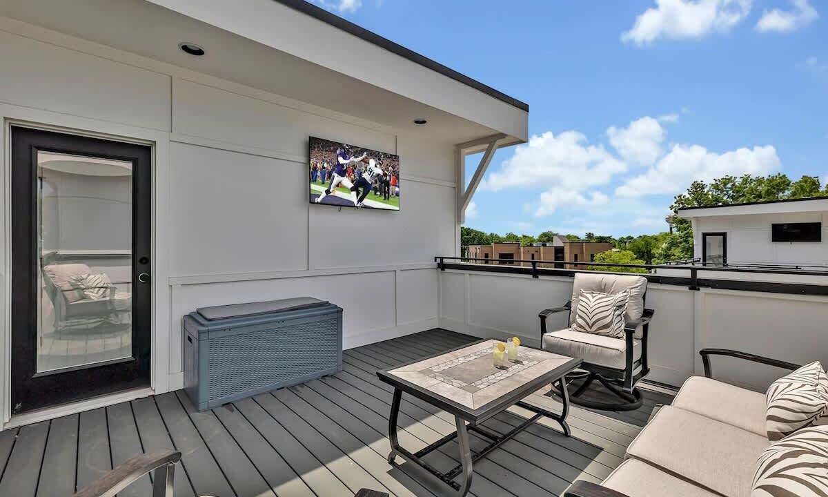 Photo of Outdoor in Berry Hill