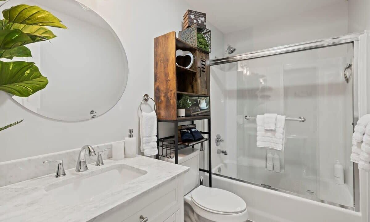 Photo of Bathroom in Fairview