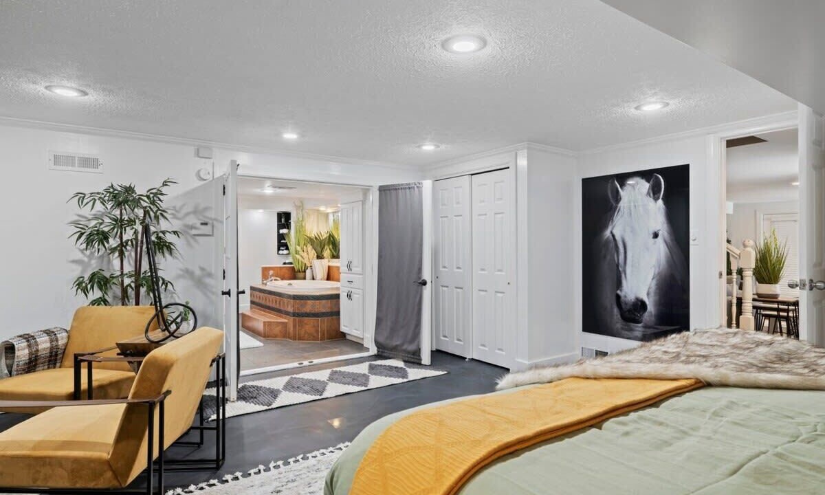 Photo of Bathroom in Candler