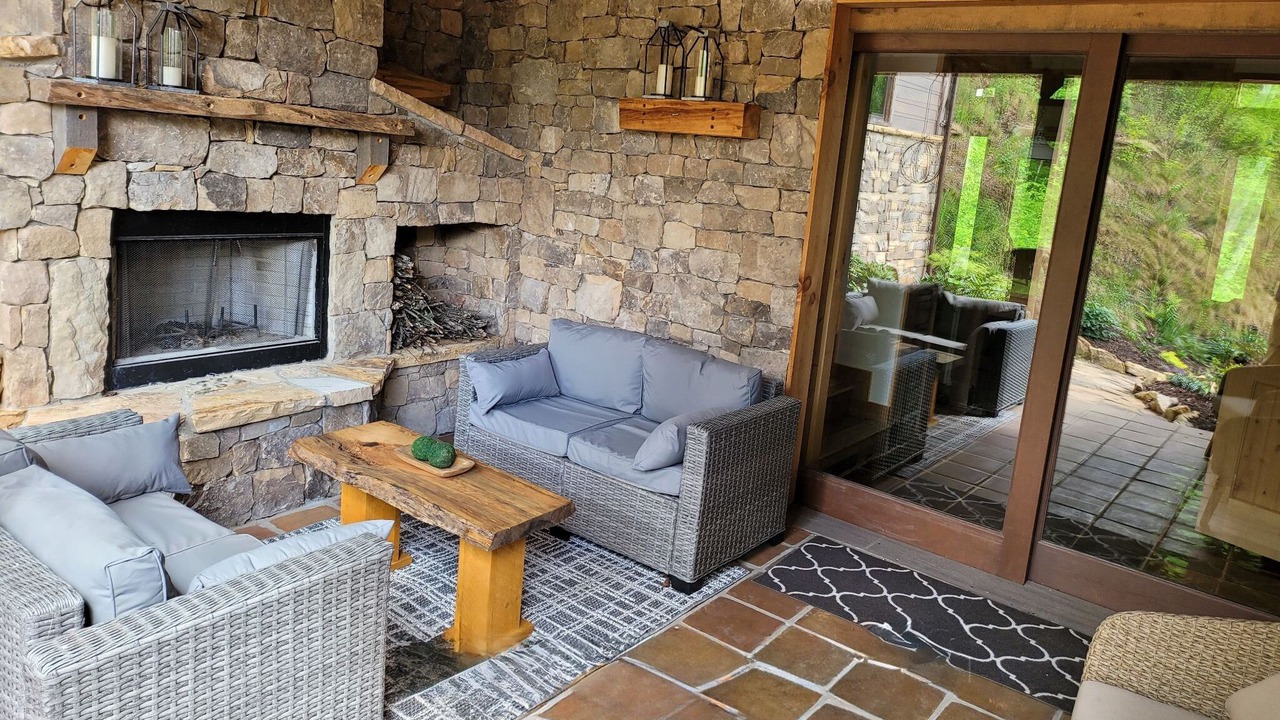 Photo of Patio Balcony in Bear Lake Reserve