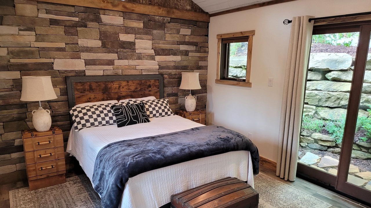 Photo of Bedroom in Bear Lake Reserve