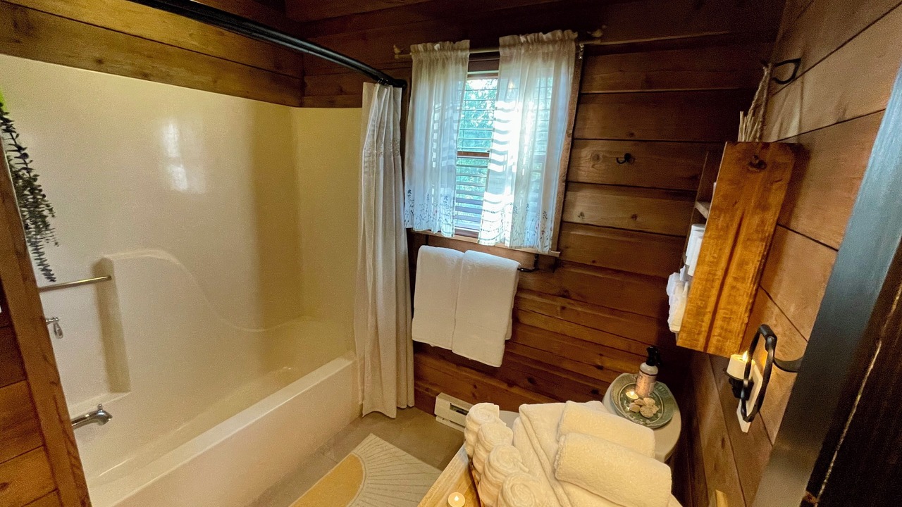 Photo of Bathroom in Blowing Rock