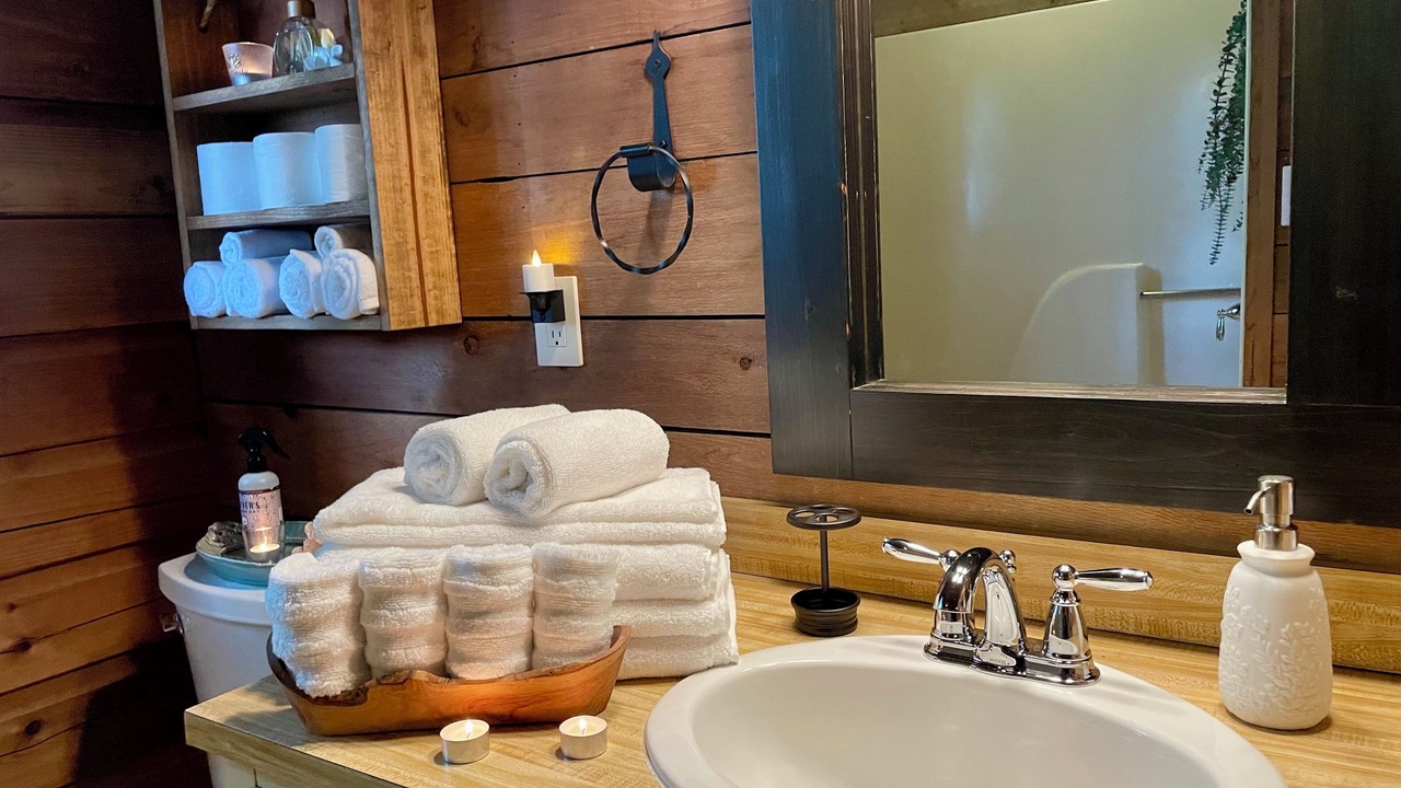 Photo of Bathroom in Blowing Rock