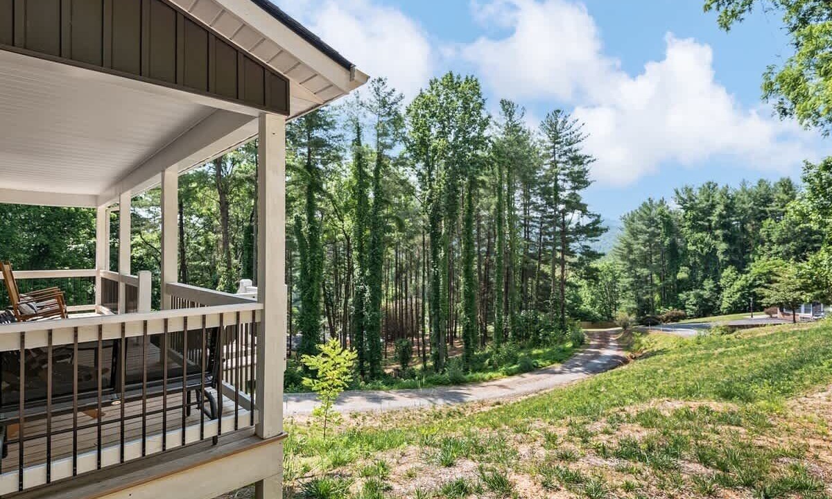 Photo of Outdoor in Candler