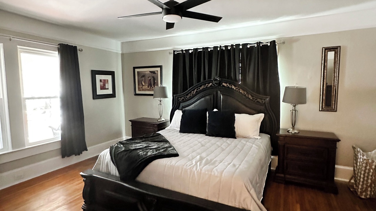 Photo of Bedroom in Mooresville