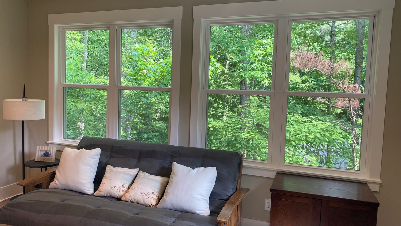 Photo of Livingroom in Woodland Shores