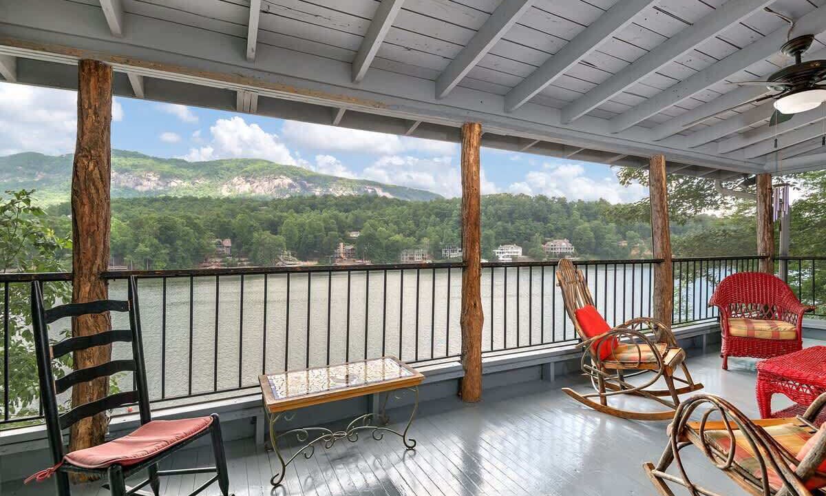 Photo of Outdoor in Lake Lure