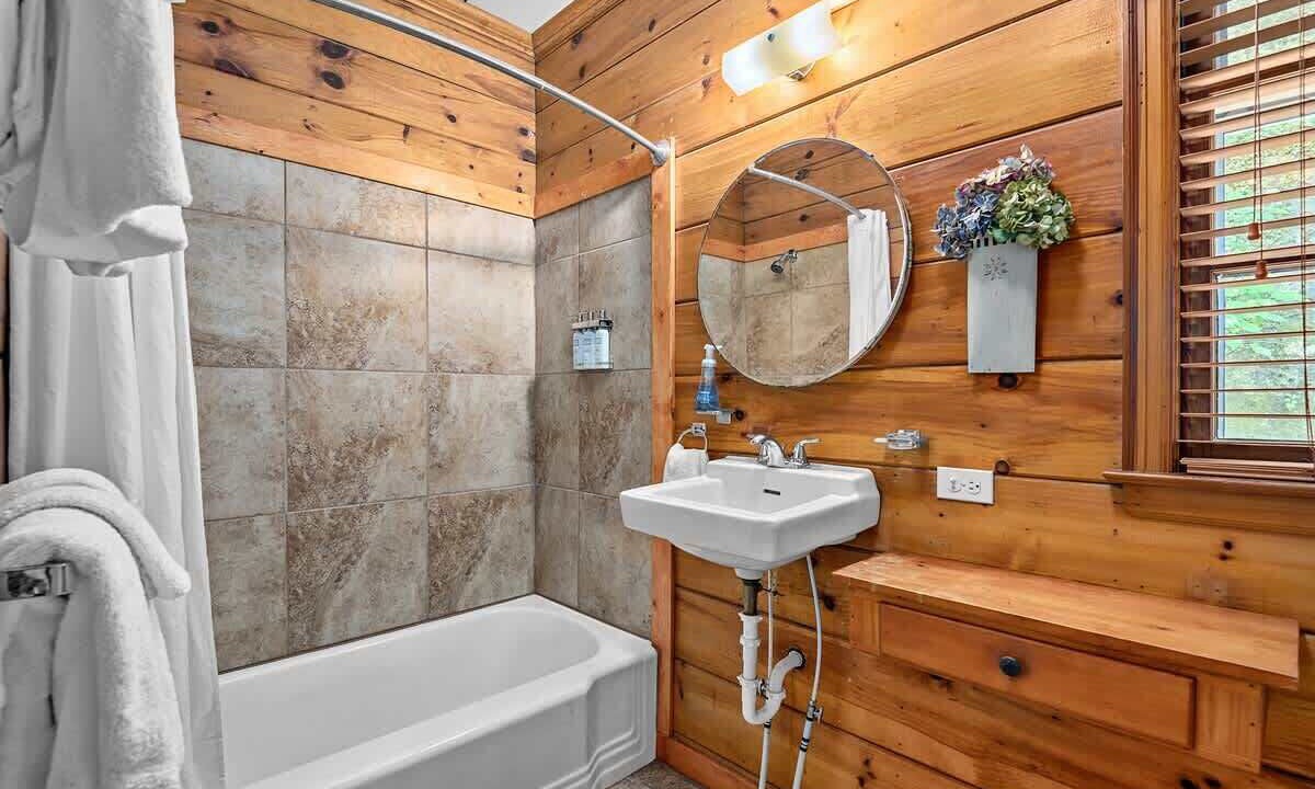 Photo of Bathroom in Lake Lure