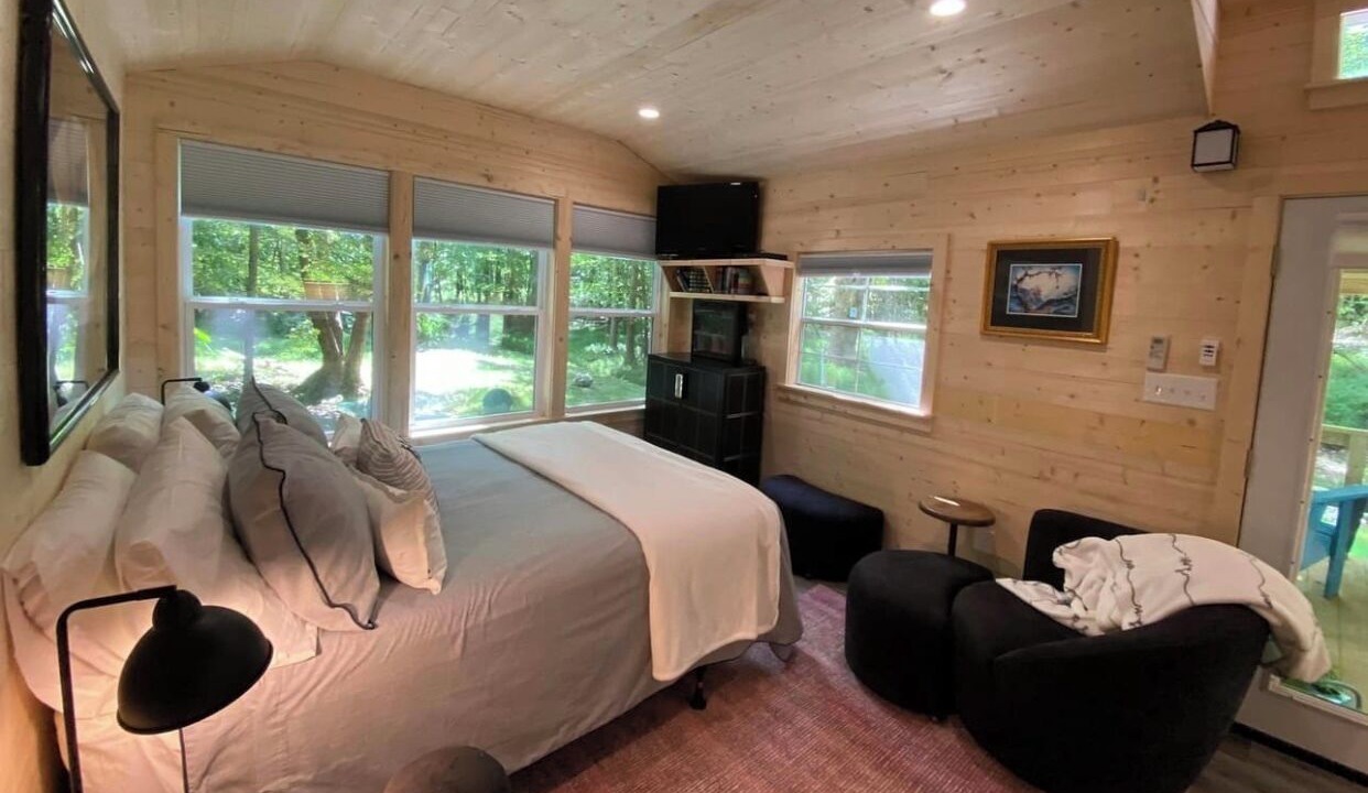 Photo of Bedroom in Siler City