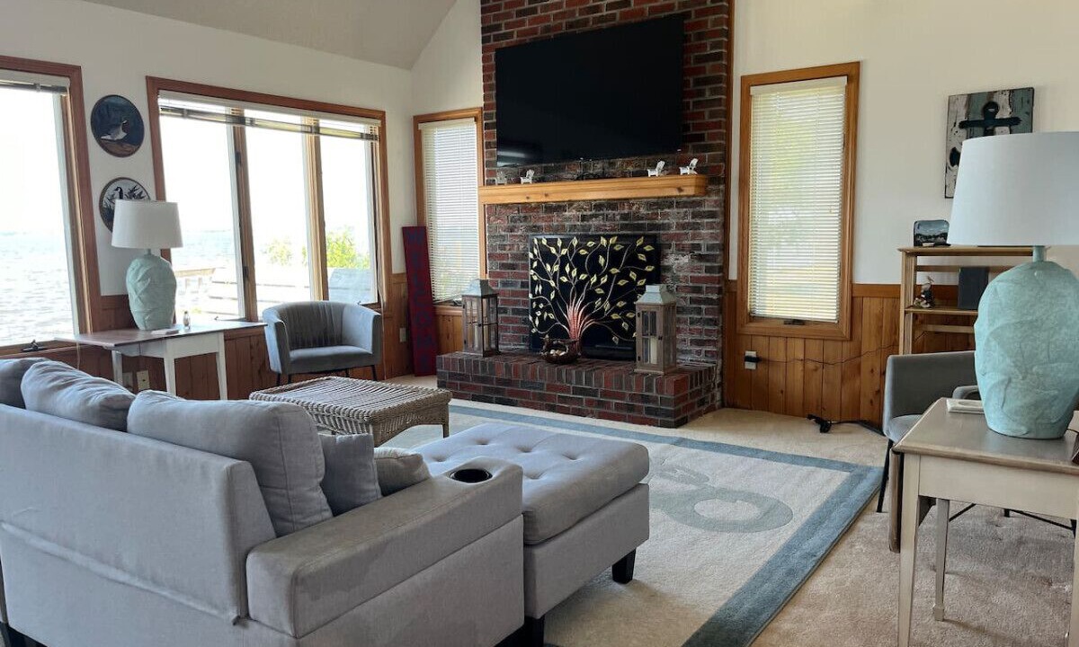 Photo of Livingroom in Colington