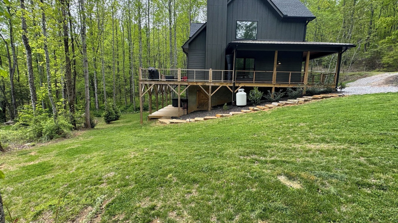 Photo of Outdoor in Frank