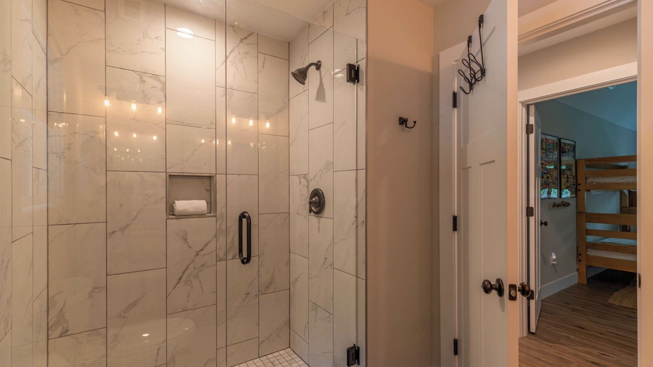 Photo of Bathroom in Frank
